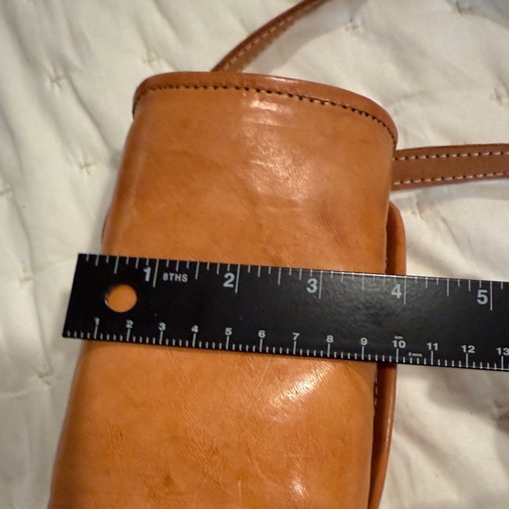 Chic Tan Leather Mini Bag (8) - Picture 6 of 7